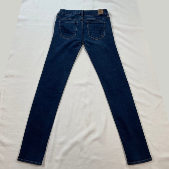 AE Skinny Stretch Dark Jeans Size 2 - Picture 2 of 10